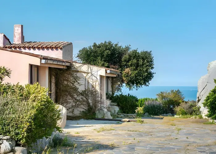 Giuliana- Amazing Sea View Santa Teresa Gallura